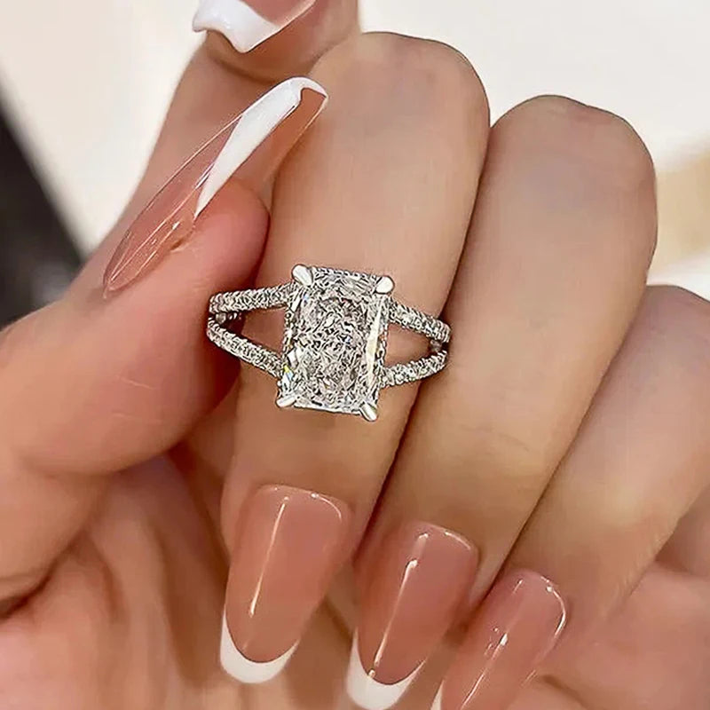 Huitan Simple Elegant Geometric Cubic Zirconia Women Rings for Engagement Wedding Crystal Rings Modern Fashion Jewelry Drop Ship